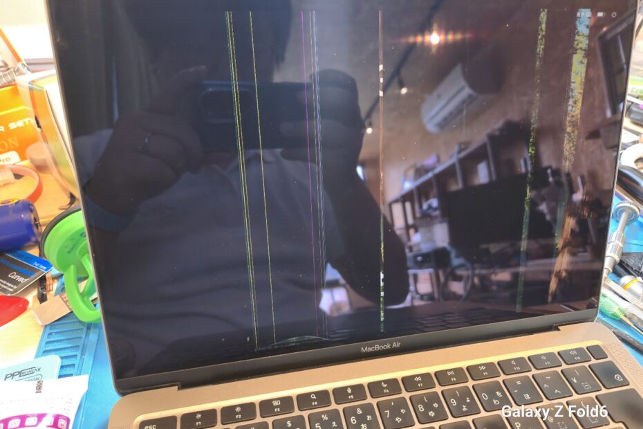 iPhone、Android、MacBook、ノートパソコン、Switchの修理、スマホ修理屋KoKoは岐阜のスマホ・PC修理専門店。