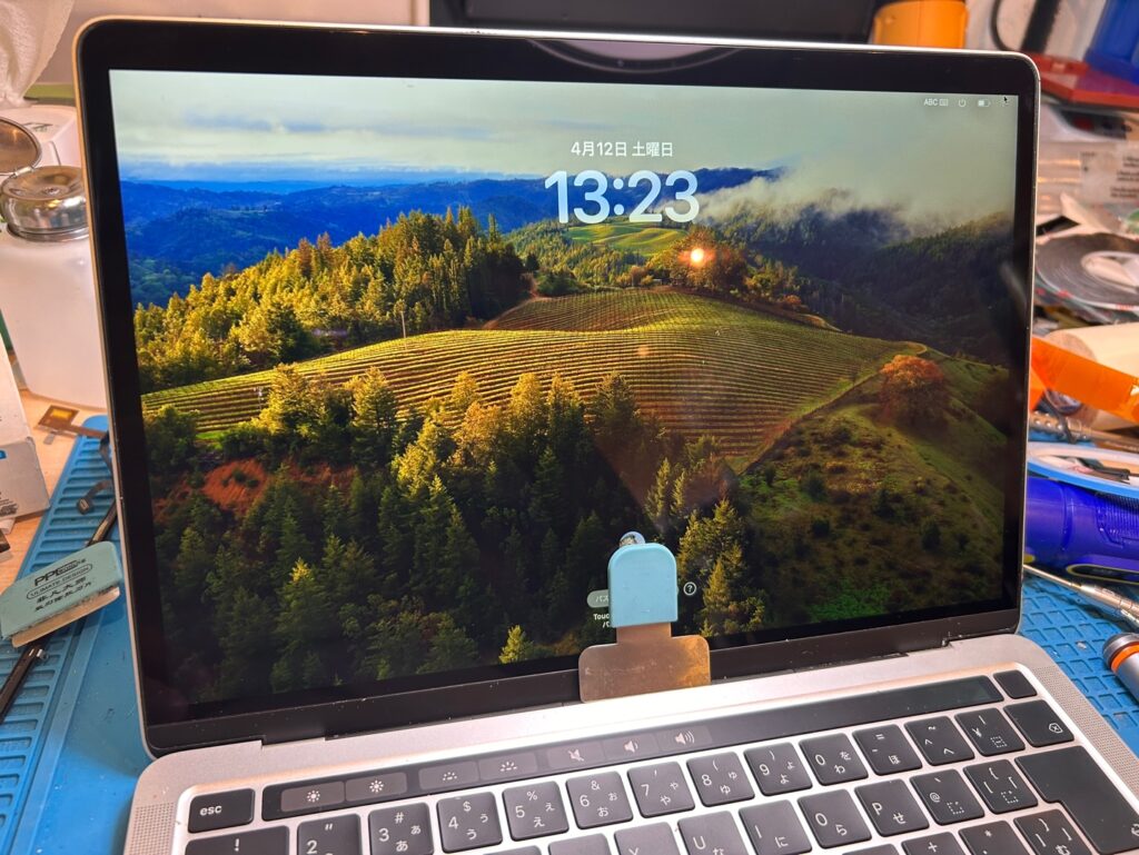iPhone、Android、MacBook、ノートパソコン、Switchの修理、スマホ修理屋KoKoは岐阜のスマホ・PC修理専門店。
