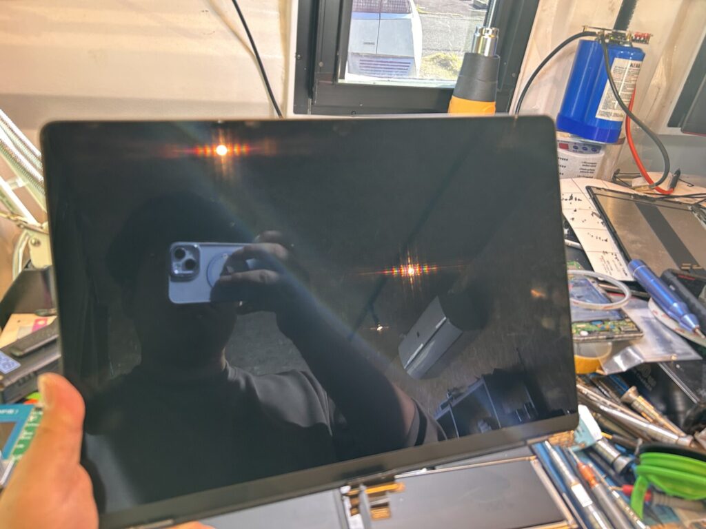 iPhone、Android、MacBook、ノートパソコン、Switchの修理、スマホ修理屋KoKoは岐阜のスマホ・PC修理専門店。