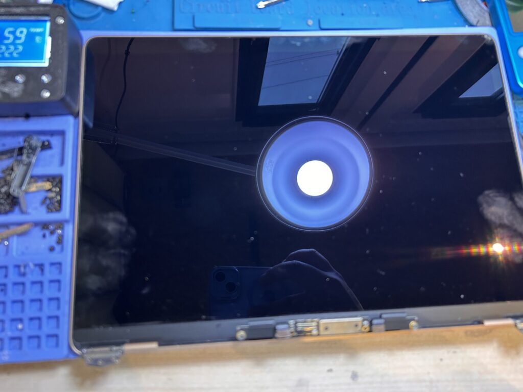 iPhone、Android、MacBook、ノートパソコン、Switchの修理、スマホ修理屋KoKoは岐阜のスマホ・PC修理専門店。