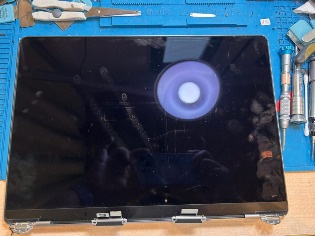 iPhone、Android、MacBook、ノートパソコン、Switchの修理、スマホ修理屋KoKoは岐阜のスマホ・PC修理専門店。
