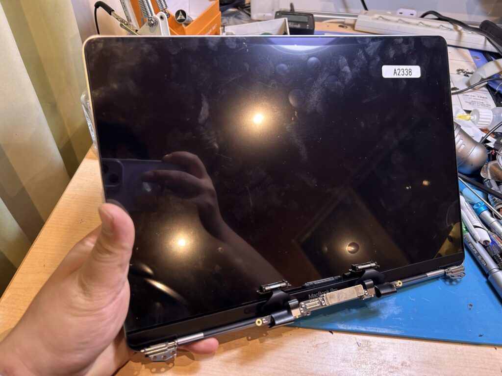 iPhone、Android、MacBook、ノートパソコン、Switchの修理、スマホ修理屋KoKoは岐阜のスマホ・PC修理専門店。
