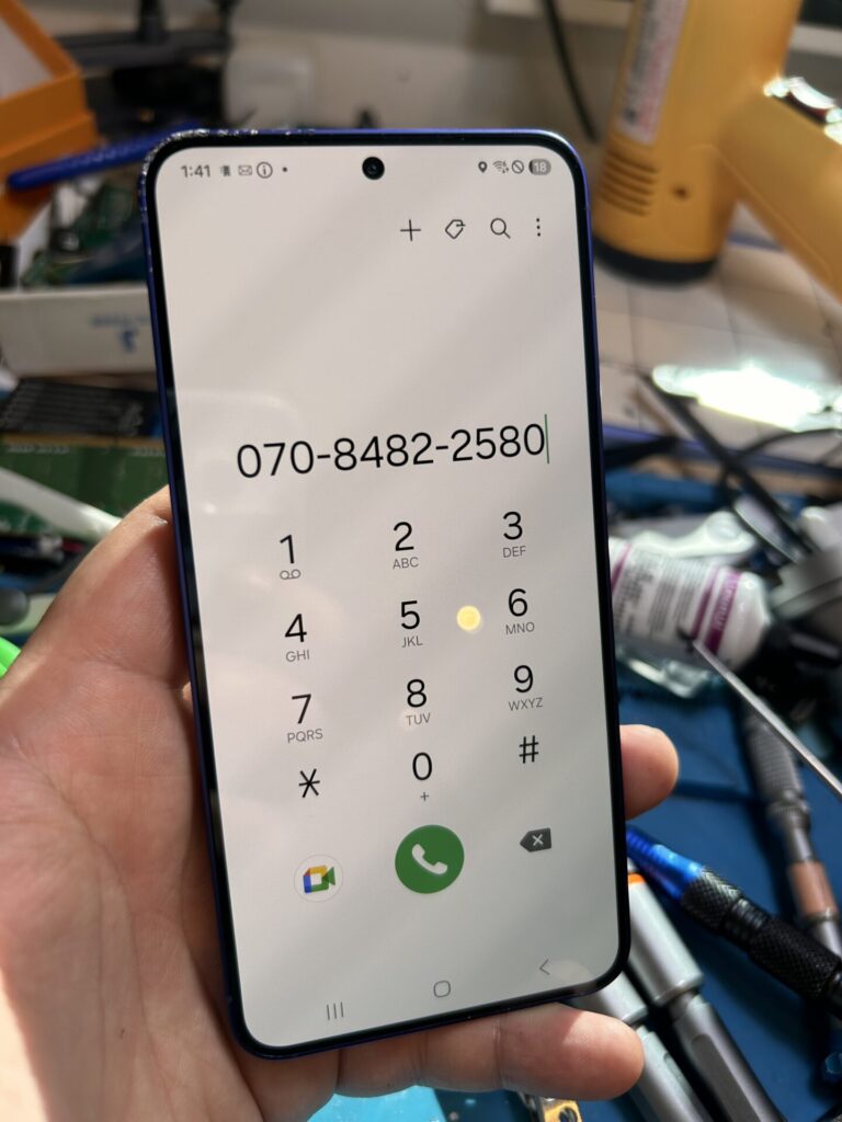 iPhone、Android、MacBook、ノートパソコン、Switchの修理、スマホ修理屋KoKoは岐阜のスマホ・PC修理専門店。