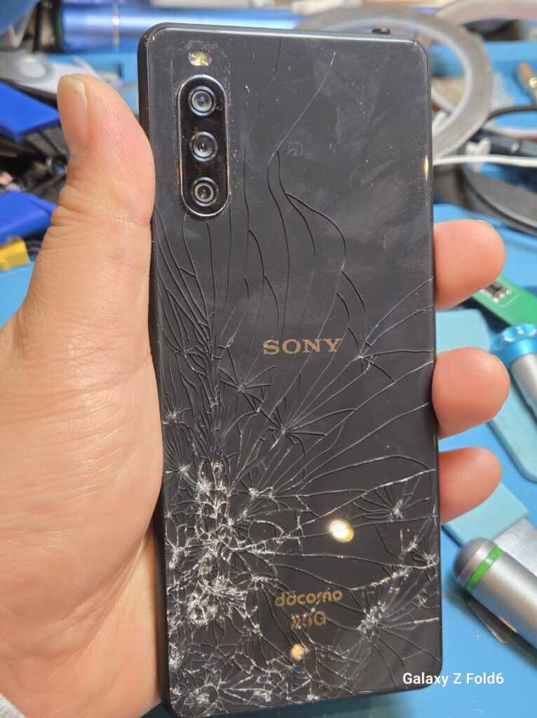 iPhone、Android、MacBook、ノートパソコン、Switchの修理、スマホ修理屋KoKoは岐阜のスマホ・PC修理専門店。
