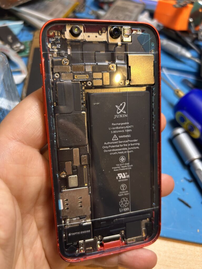 iPhone、Android、MacBook、ノートパソコン、Switchの修理、スマホ修理屋KoKoは岐阜のスマホ・PC修理専門店。