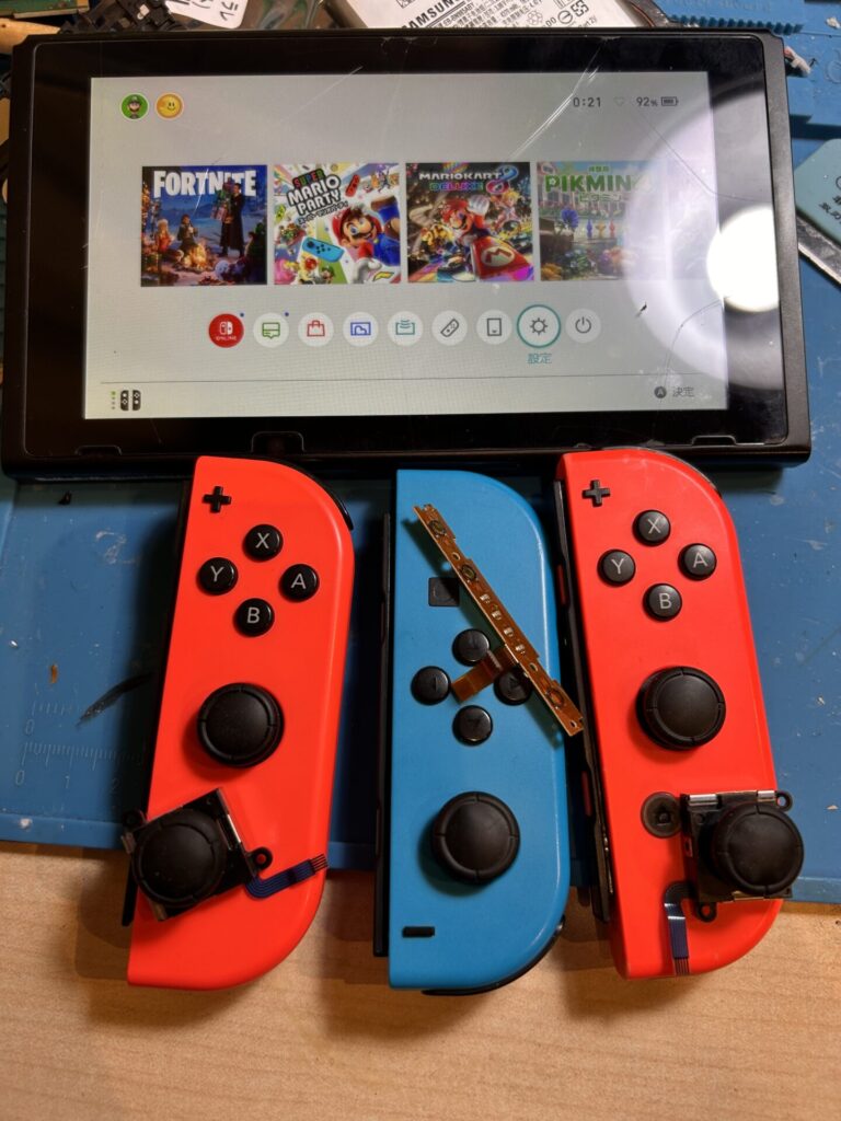 iPhone、Android、MacBook、ノートパソコン、Switchの修理、スマホ修理屋KoKoは岐阜のスマホ・PC修理専門店。