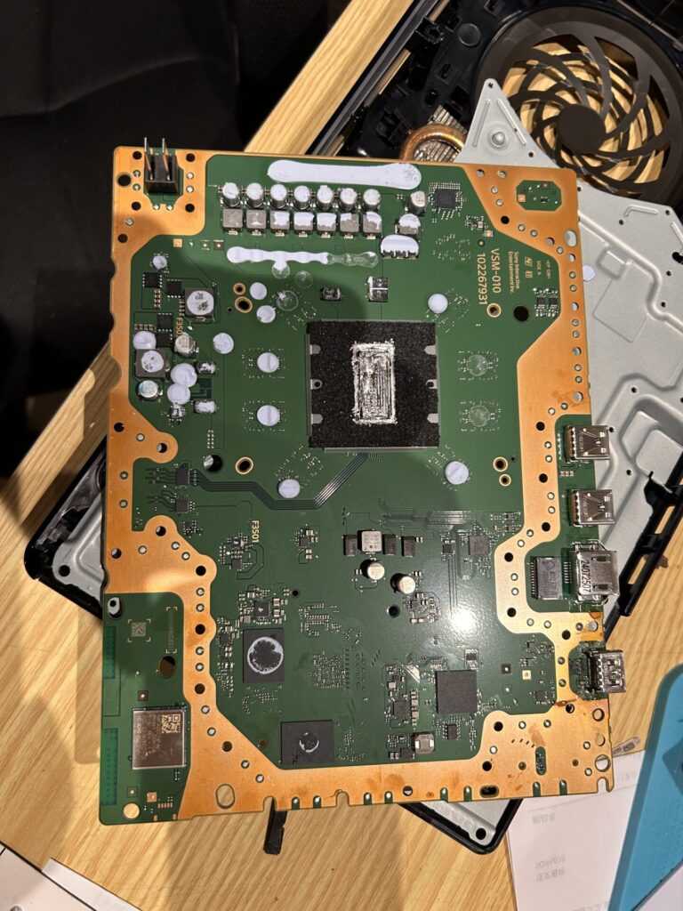 iPhone、Android、MacBook、ノートパソコン、Switchの修理、スマホ修理屋KoKoは岐阜のスマホ・PC修理専門店。