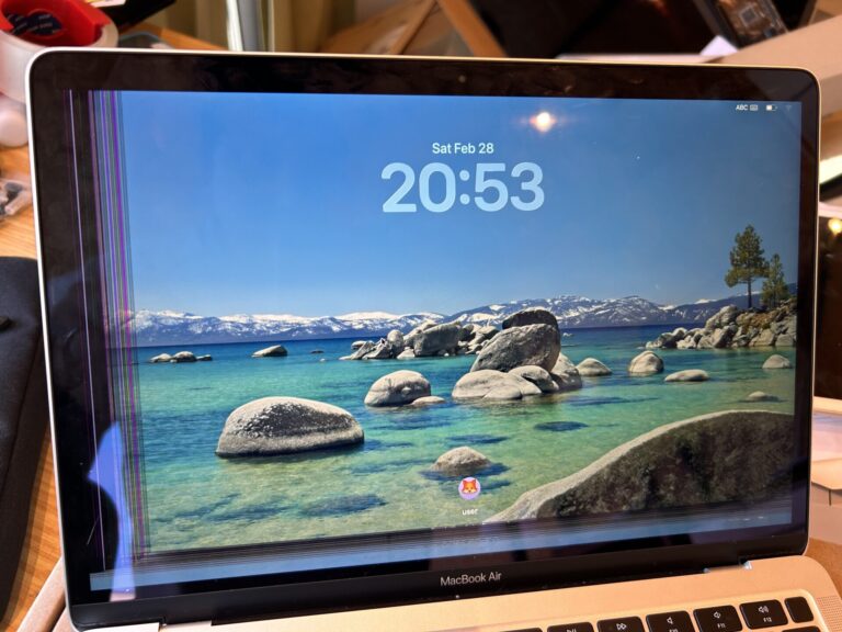 iPhone、Android、MacBook、ノートパソコン、Switchの修理、スマホ修理屋KoKoは岐阜のスマホ・PC修理専門店。