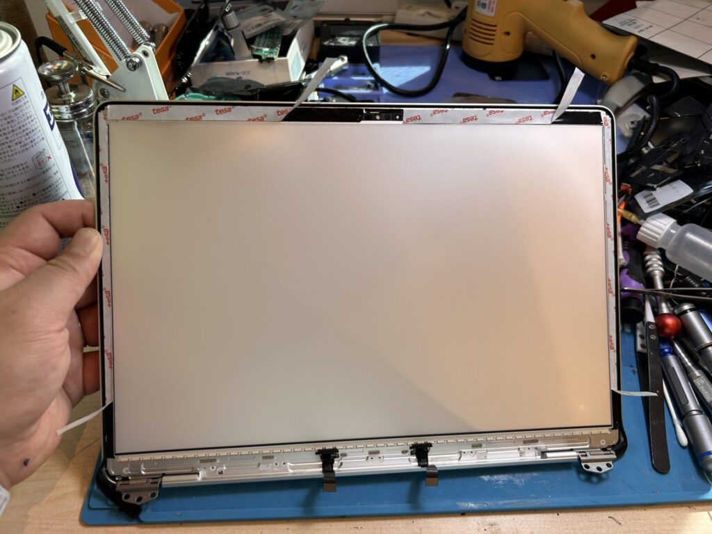 iPhone、Android、MacBook、ノートパソコン、Switchの修理、スマホ修理屋KoKoは岐阜のスマホ・PC修理専門店。