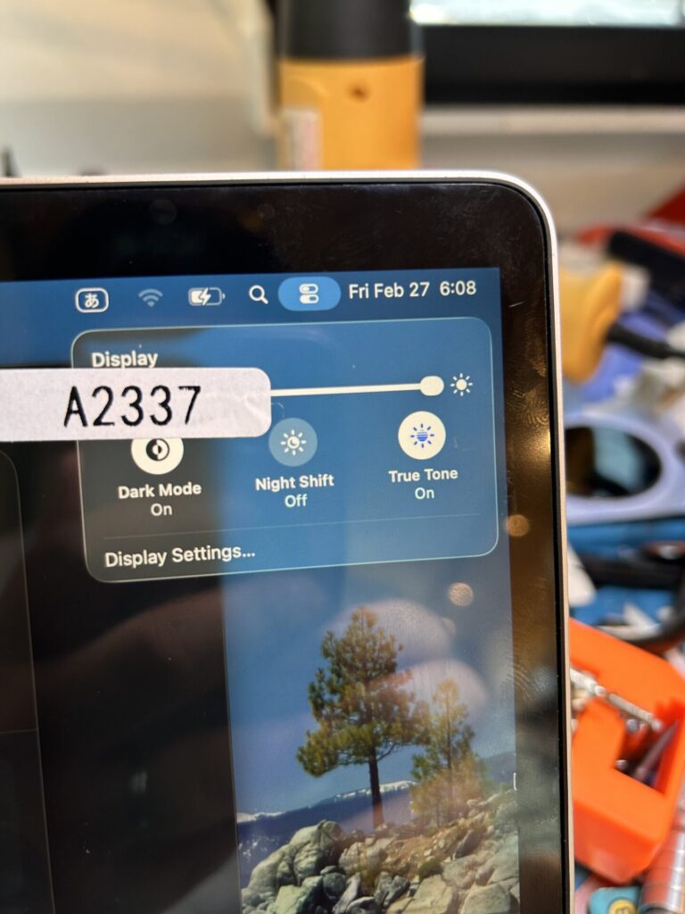 iPhone、Android、MacBook、ノートパソコン、Switchの修理、スマホ修理屋KoKoは岐阜のスマホ・PC修理専門店。