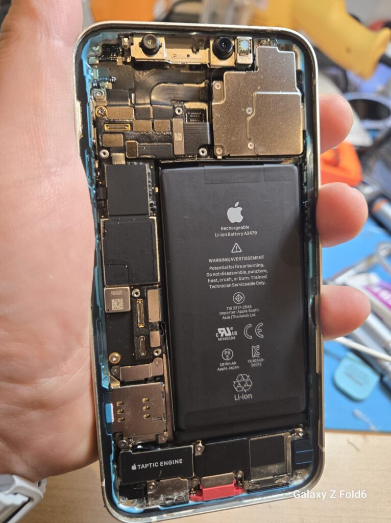 iPhone、Android、MacBook、ノートパソコン、Switchの修理、スマホ修理屋KoKoは岐阜のスマホ・PC修理専門店。