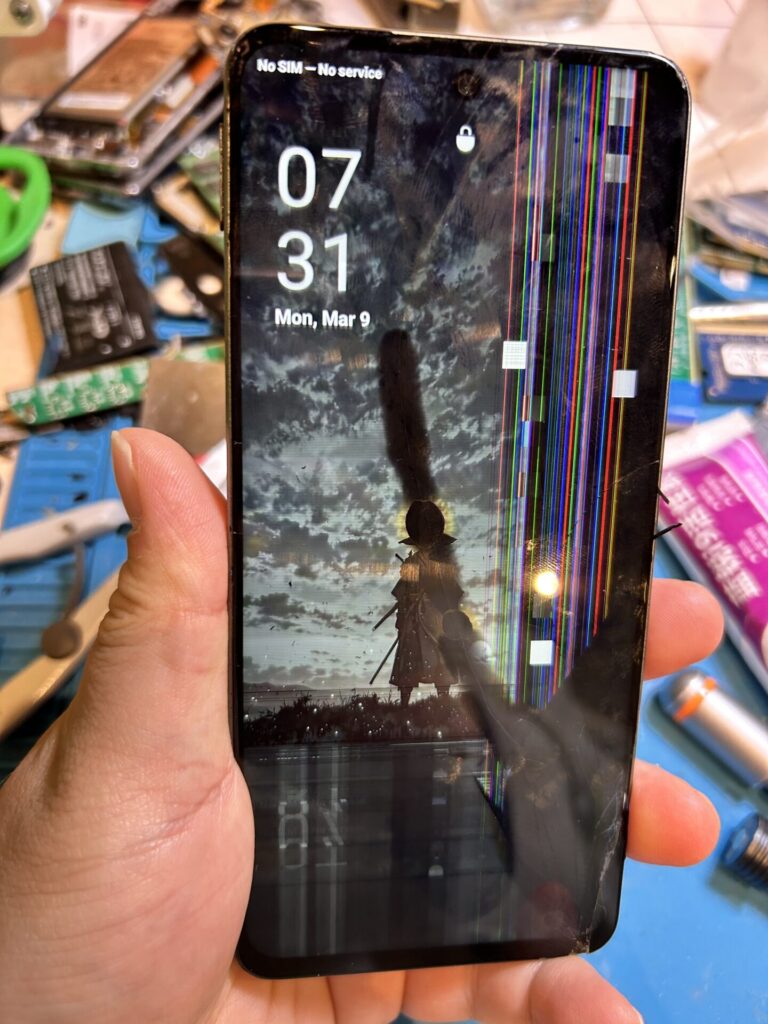 iPhone、Android、MacBook、ノートパソコン、Switchの修理、スマホ修理屋KoKoは岐阜のスマホ・PC修理専門店。