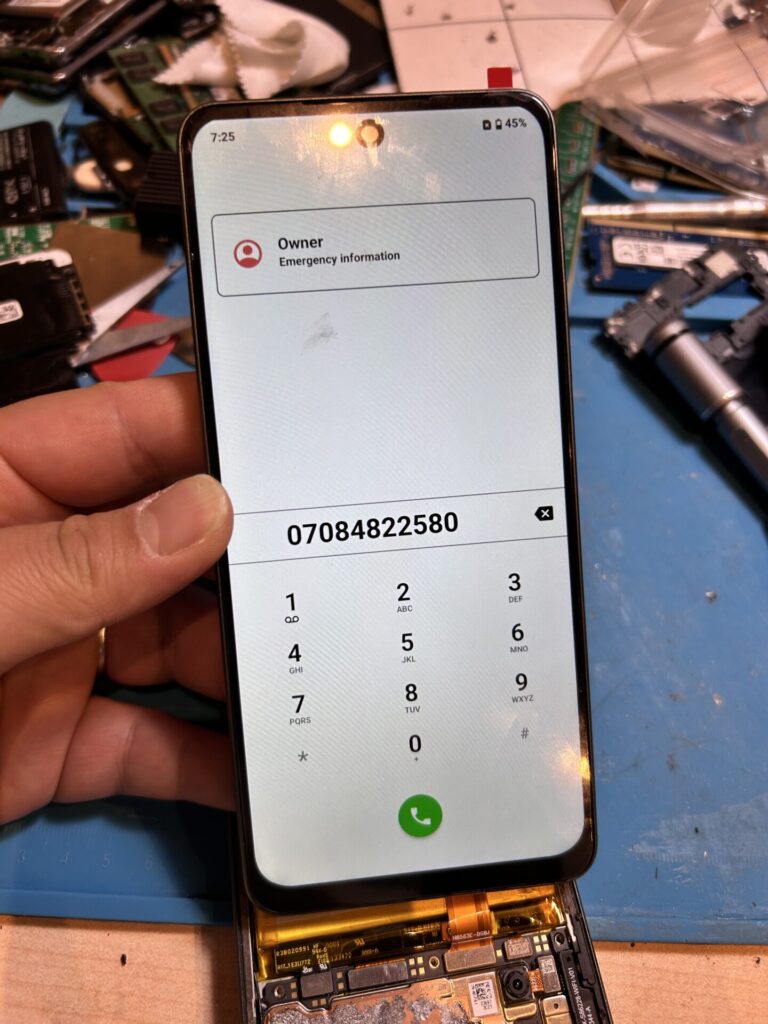 iPhone、Android、MacBook、ノートパソコン、Switchの修理、スマホ修理屋KoKoは岐阜のスマホ・PC修理専門店。
