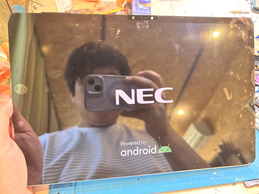 iPhone、Android、MacBook、ノートパソコン、Switchの修理、スマホ修理屋KoKoは岐阜のスマホ・PC修理専門店。