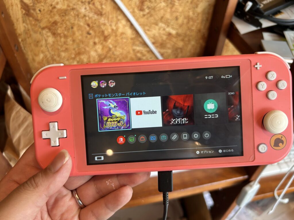 iPhone、Android、MacBook、ノートパソコン、Switchの修理、スマホ修理屋KoKoは岐阜のスマホ・PC修理専門店。