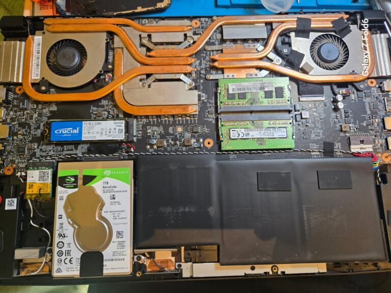 iPhone、Android、MacBook、ノートパソコン、Switchの修理、スマホ修理屋KoKoは岐阜のスマホ・PC修理専門店。
