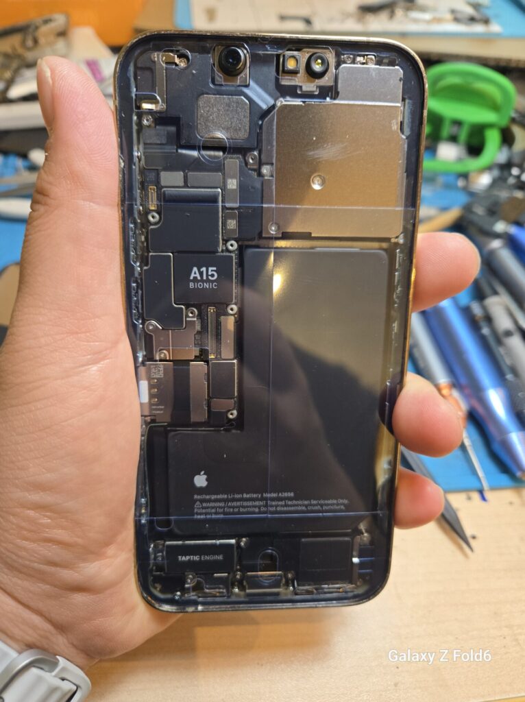 iPhone、Android、MacBook、ノートパソコン、Switchの修理、スマホ修理屋KoKoは岐阜のスマホ・PC修理専門店。