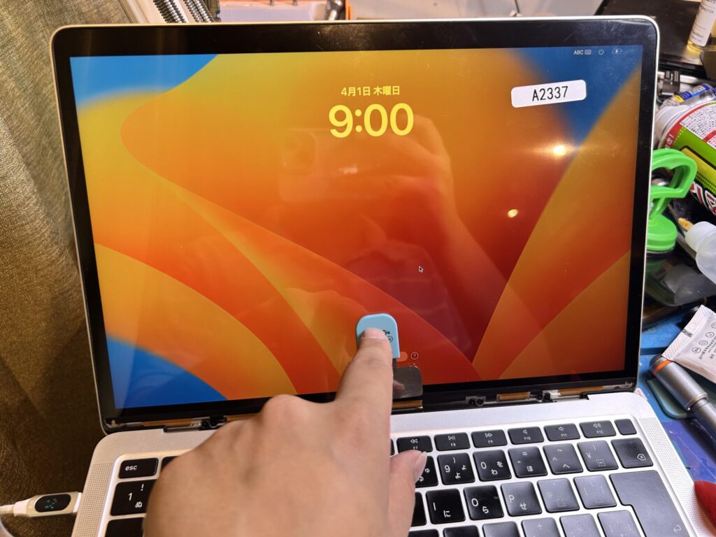 iPhone、Android、MacBook、ノートパソコン、Switchの修理、スマホ修理屋KoKoは岐阜のスマホ・PC修理専門店。